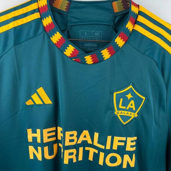 Adidas LA Galaxy 2024 Away Jersey Men's L Green Yellow Slim Fit Herbalife MLS - Picture 7 of 7